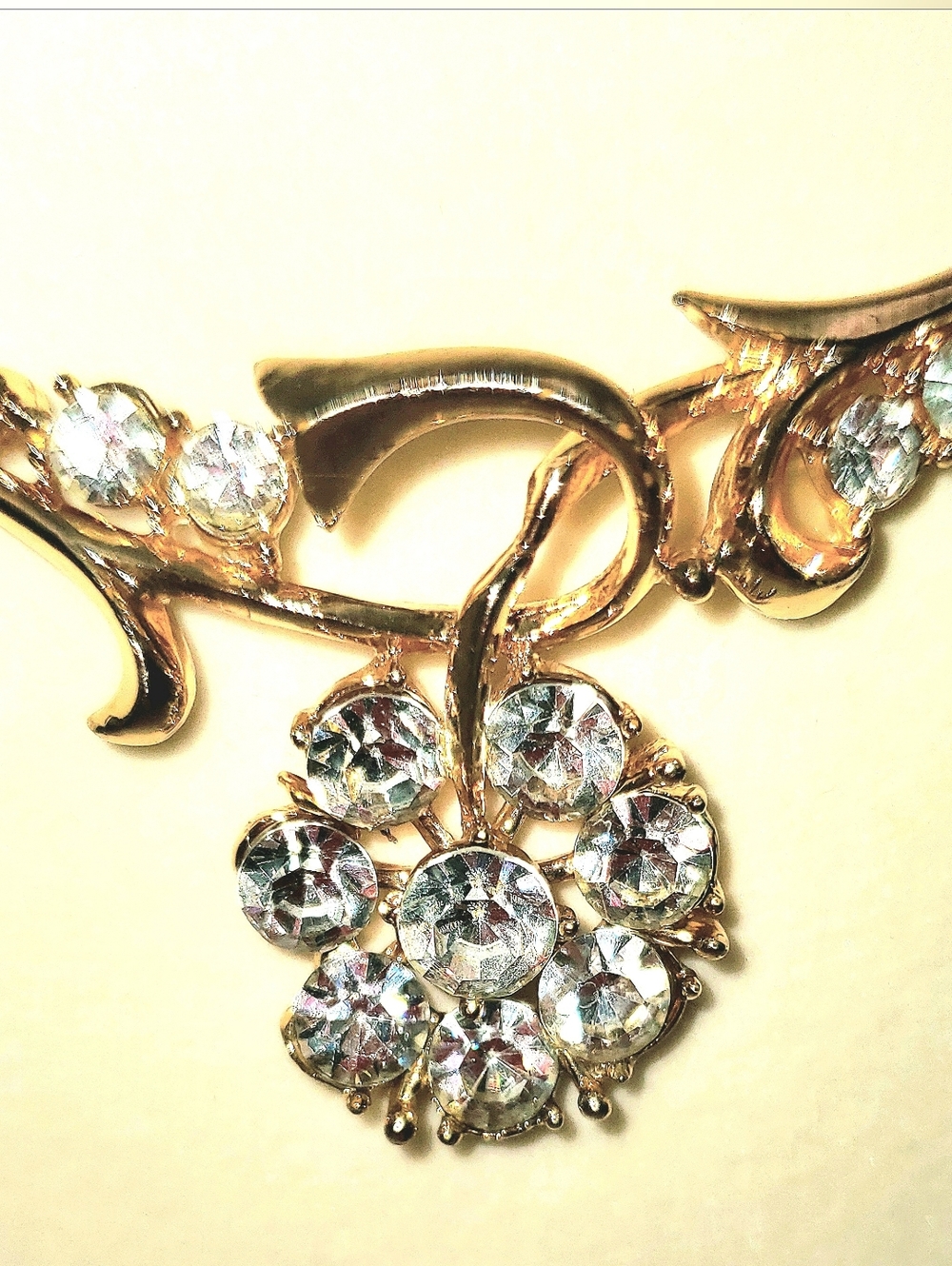 RARE Coro Antique Gold and Crystal Rhinestone "Flirtation" Collar Necklace